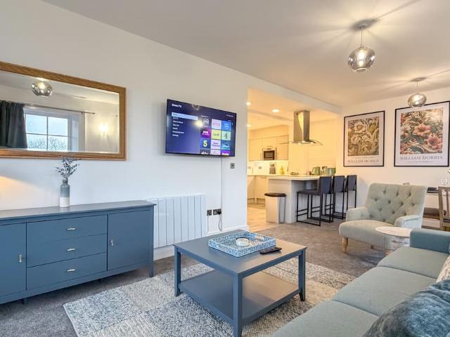 Apartment for rent in Lower Tranmere, Birkenhead