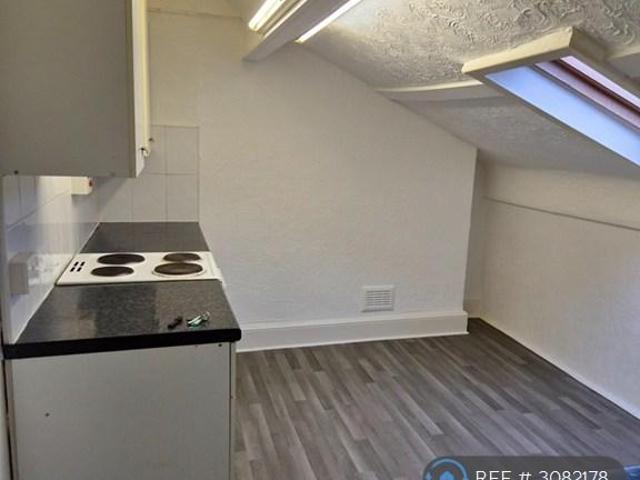 Apartment for rent in Lower Tranmere, Birkenhead