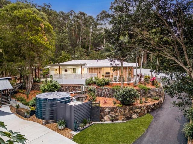 Cottage for sale in Kings Creek, Queensland