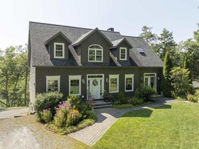 House for sale in Boothbay, Lincoln County
