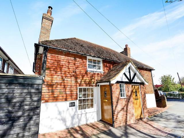 Apartment for rent in Ratton Village, Eastbourne