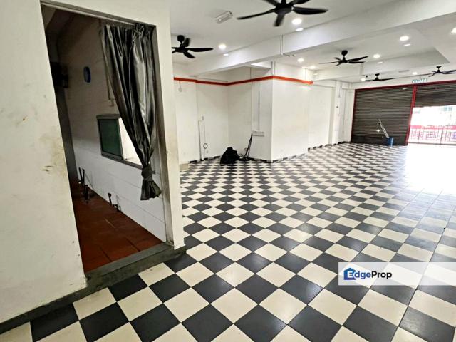 Shop for rent in Country Heights Damansara, Kuala Lumpur