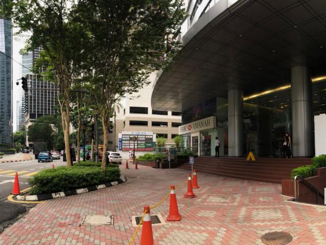 Shop for rent in Kuala Lumpur, Country Heights Damansara