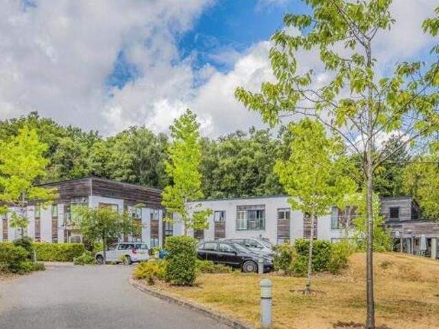 House for rent in Fole, Surrey