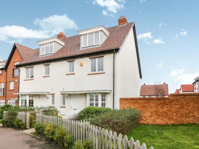 House for rent in Phoenix Park Estate, Letchworth