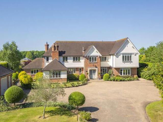 House for sale in Lyons, Greater London