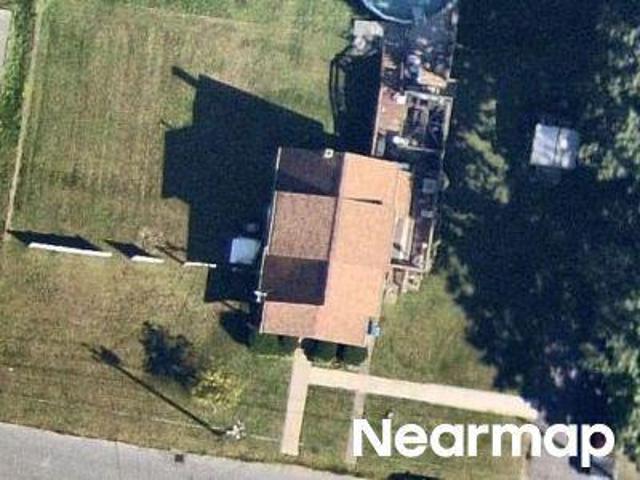 House for sale in West Springfield