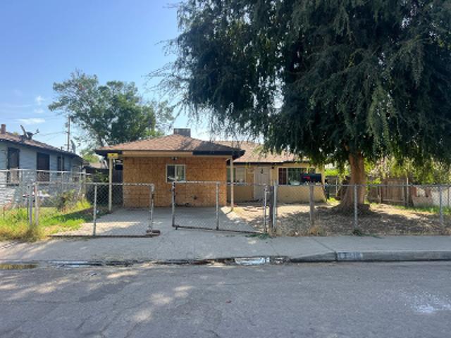 House for sale in Bakersfield, California