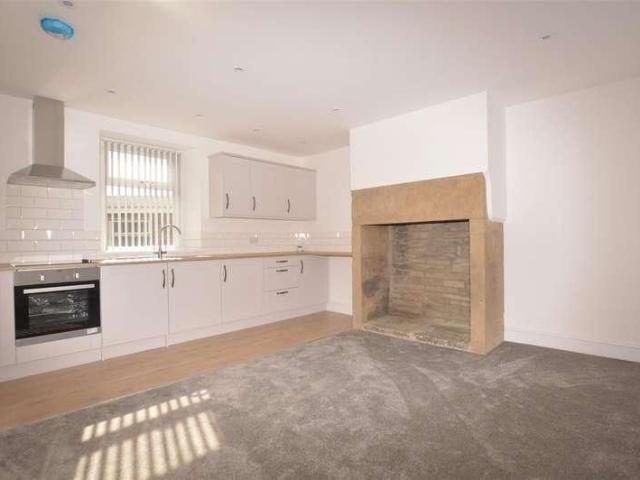 House for rent in Shelf, West Yorkshire