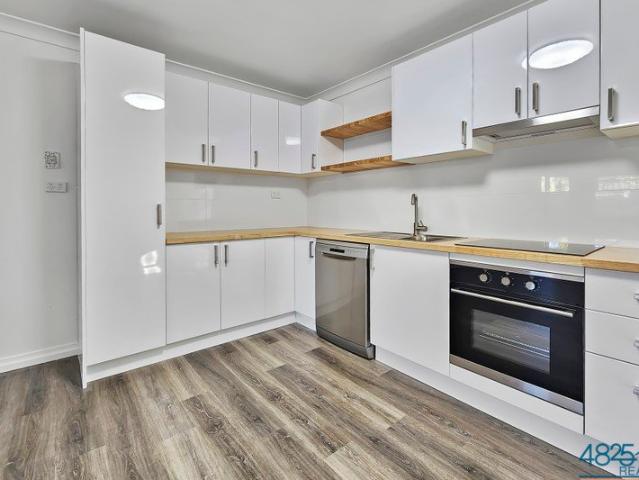 Flat for sale in Mount Isa, Queensland