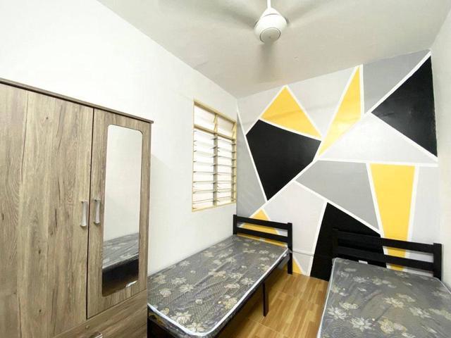 Apartment for sale in Petaling, Damansara Damai