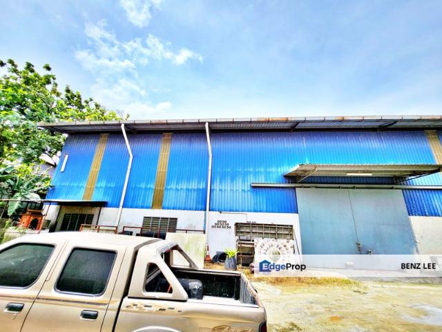 Warehouse for sale in Selayang, Selangor