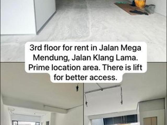 Shop for rent in Country Heights Damansara, Kuala Lumpur