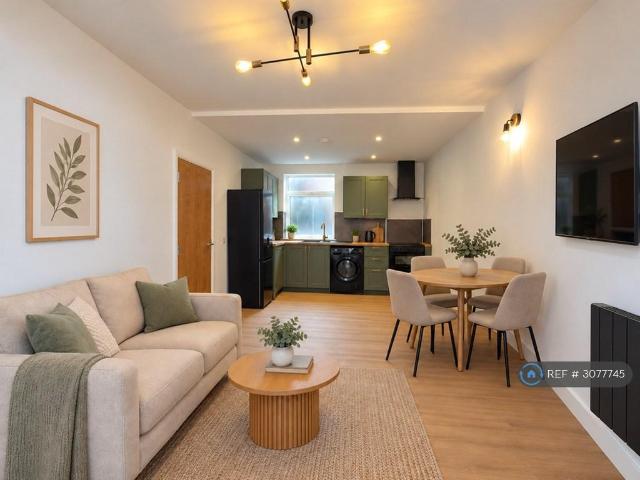 Apartment for rent in Garrison Side, Hull