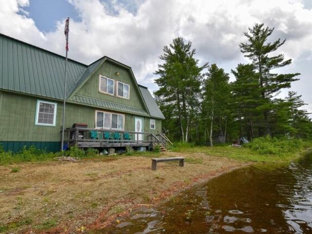 House for sale in Maine