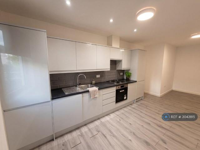 Apartment for rent in West Ealing, Greater London