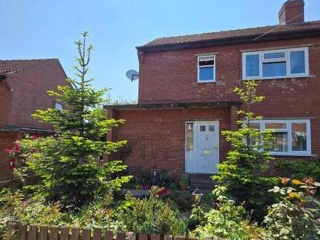 House for sale in Batley, West Yorkshire