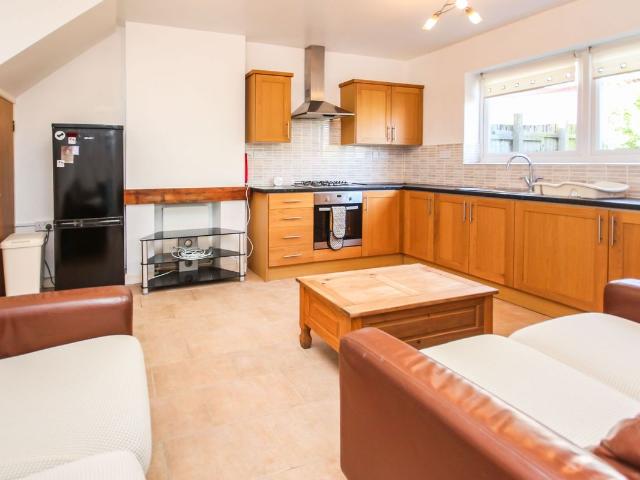 Apartment for rent in Talbot Village, Bournemouth