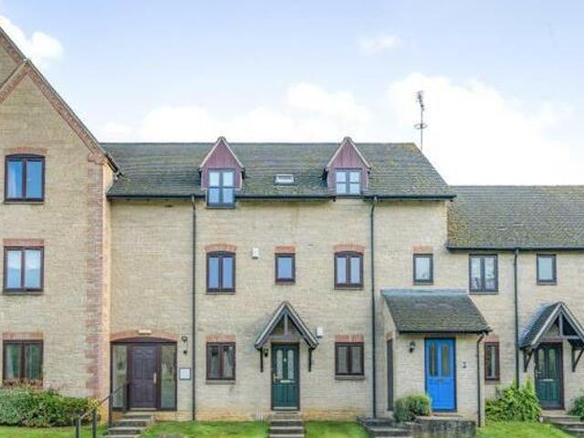 House for sale in Witney, West Oxfordshire