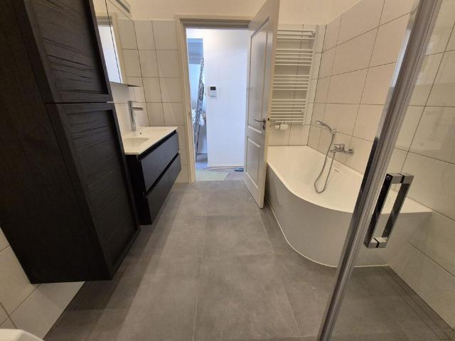 Appartement te huur in Zeeheldenkwartier, Den Haag