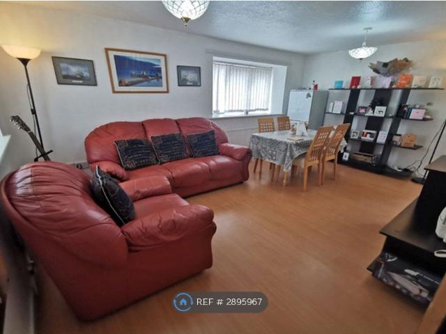 Apartment for rent in Kenton, Newcastle Upon Tyne