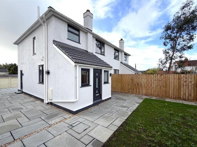 House for rent in Norton Fitzwarren, Somerset