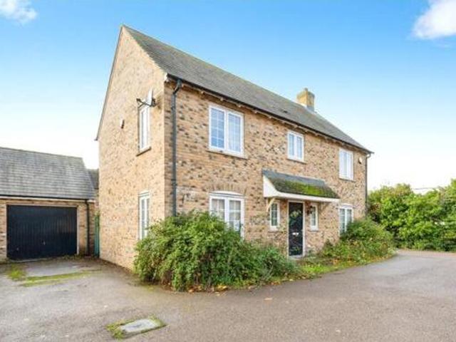 House for sale in Bedford