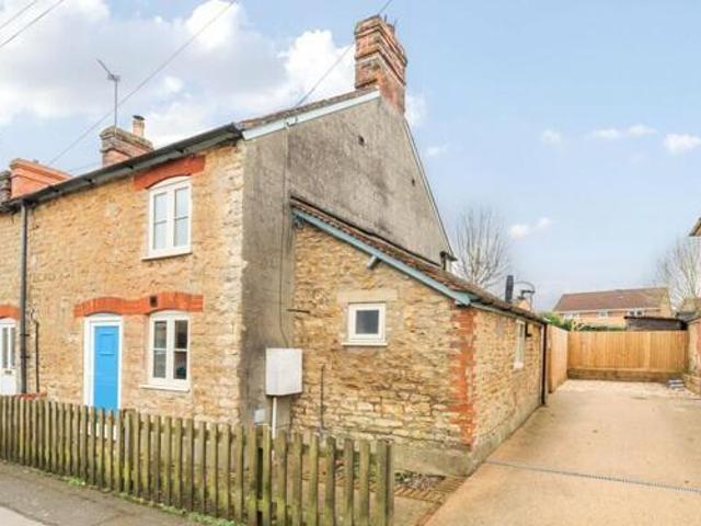 House for sale in Brompton, Gillingham