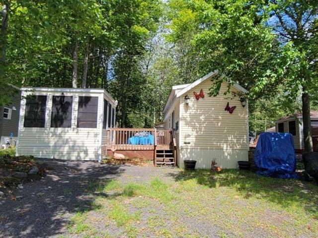 Land for sale in Newfoundland, Pennsylvania
