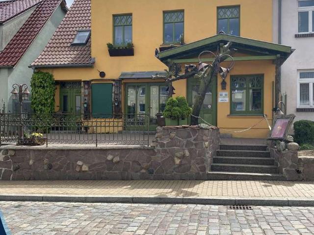 Haus kaufen in Marlow, Vorpommern-Rügen