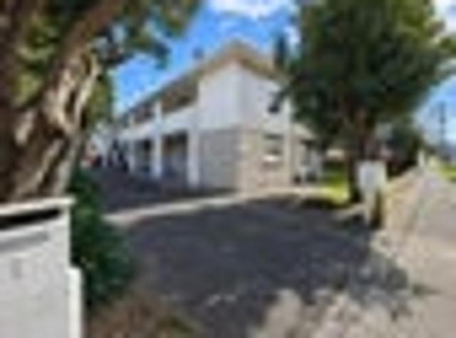 Apartment for rent in Days Bay, Wellington