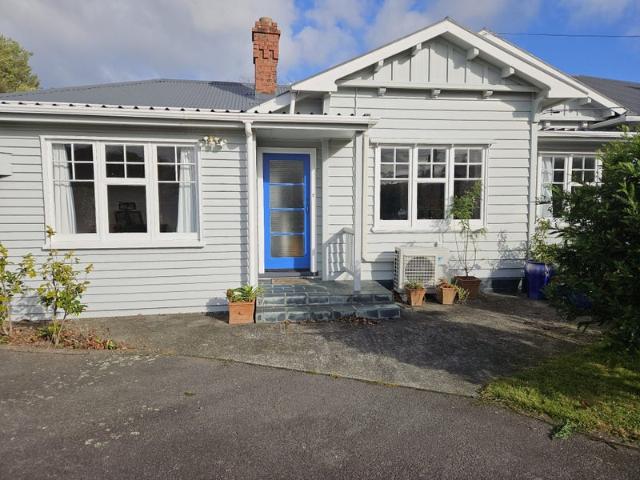 Apartment for rent in Days Bay, Wellington