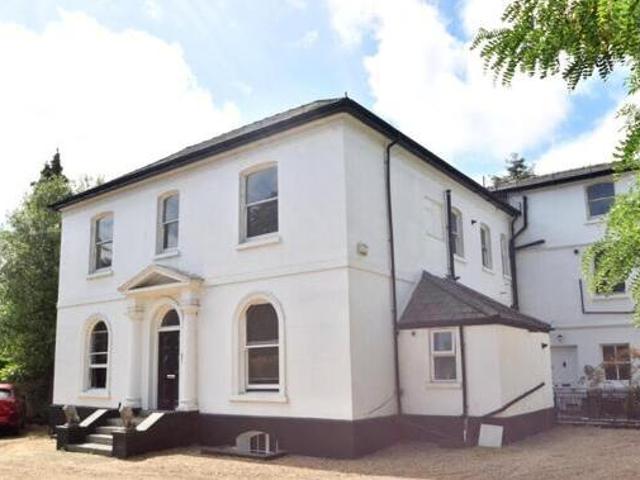 House for sale in Addlestone, Runnymede