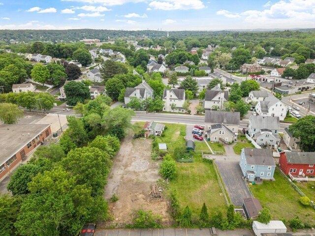 Land for sale in Massachusetts