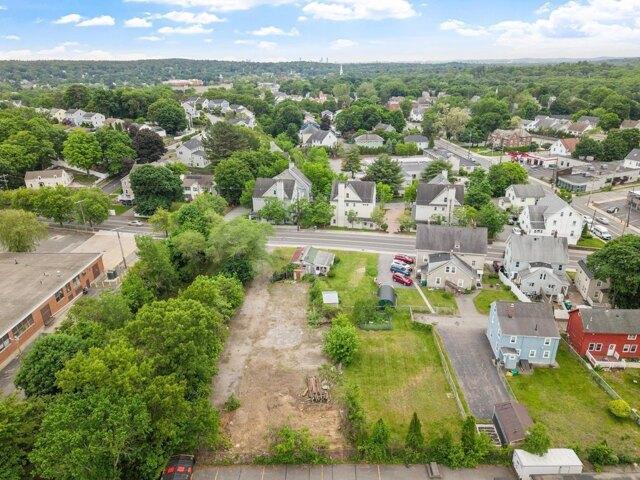 Land for sale in Massachusetts