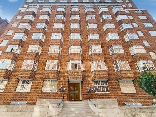Studio for rent in London Borough of Camden, Greater London