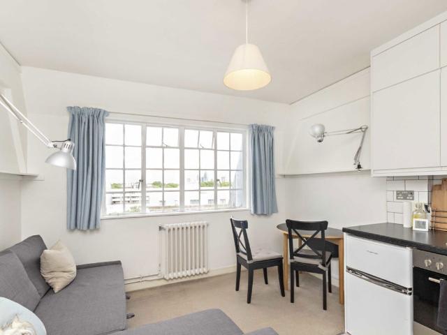 Studio for rent in Saint Pancras, Greater London
