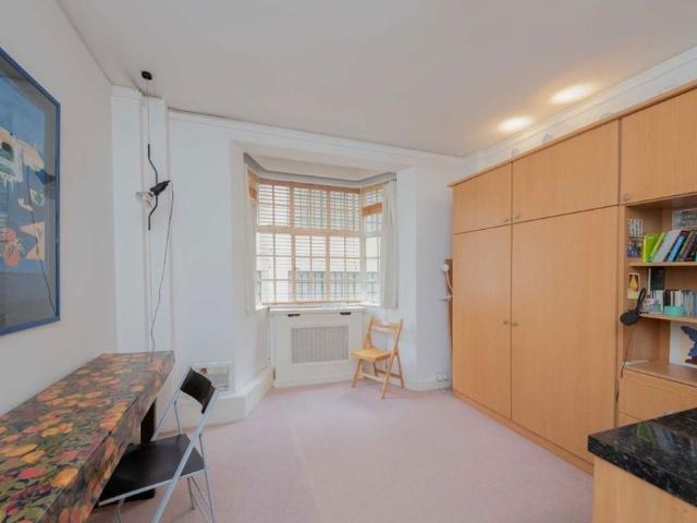 Apartment for rent in Saint Pancras, Greater London