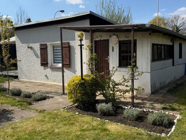 Erdgeschosswohnung mieten in Lichtenberg, Berlin
