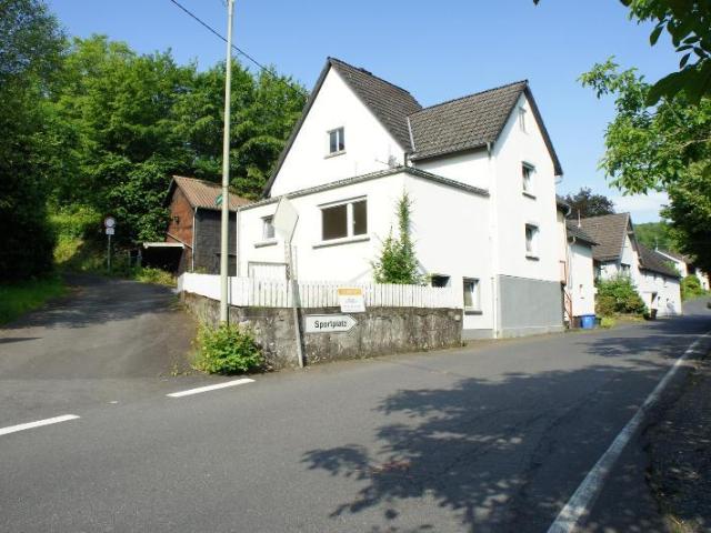 Villa kaufen in Hövels, Rheinland-Pfalz
