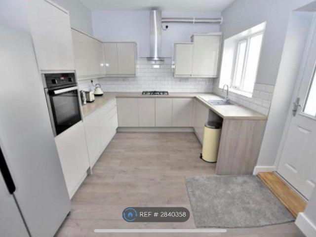 Room for rent in Park Village, West Midlands