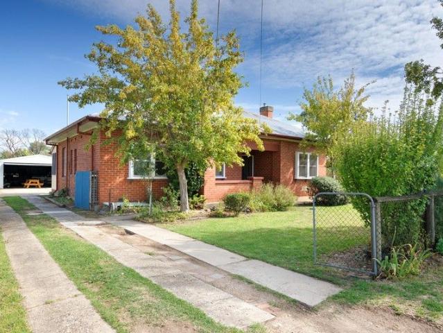 House for sale in Wodonga, Victoria