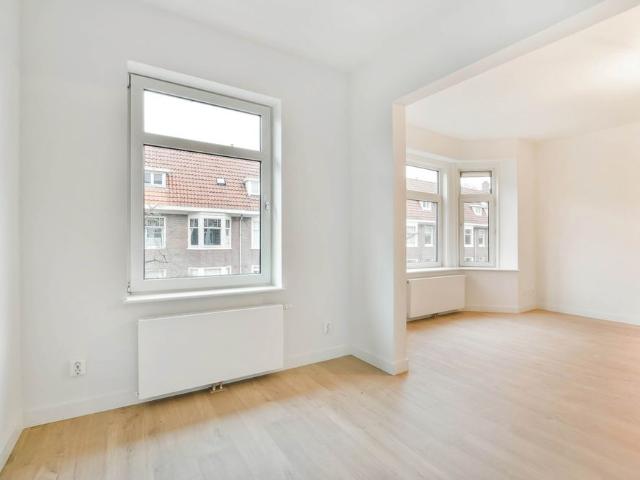 Appartement te huur in Zuid, Amsterdam