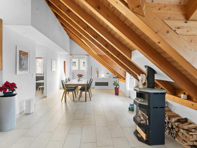 Wohnung kaufen in Oetwil am See, Zürich