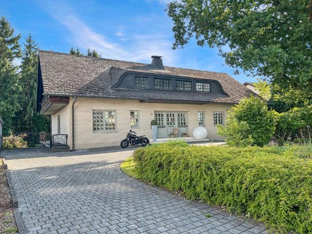 Haus kaufen in Honneroth, Altenkirchen