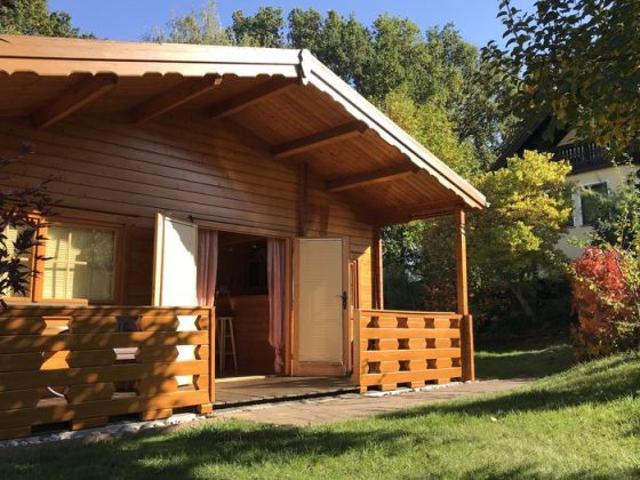 Erdgeschosswohnung kaufen in Wolkenburg-Kaufungen, Limbach-Oberfrohna