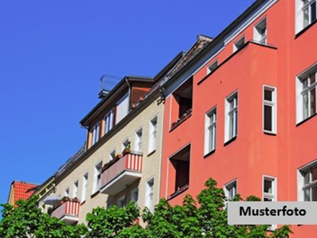 Mehrfamilienhaus kaufen in Ilsfeld, Baden-Württemberg