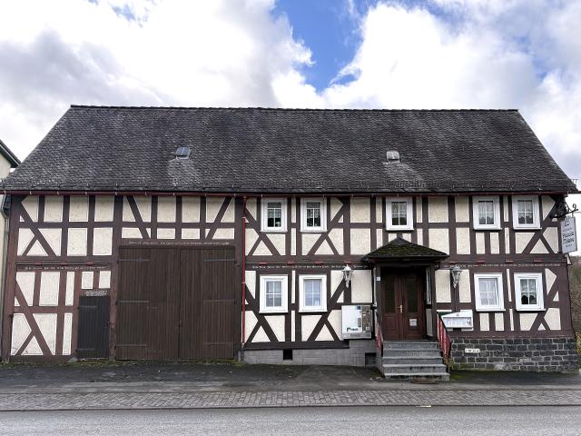 Haus kaufen in Hatzfeld, Hessen