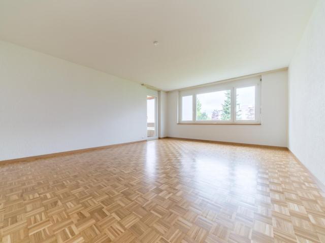 Immobilie kaufen in Suhr, Aargau