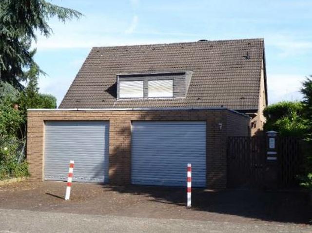 Villa kaufen in Krefeld, Nordrhein-Westfalen